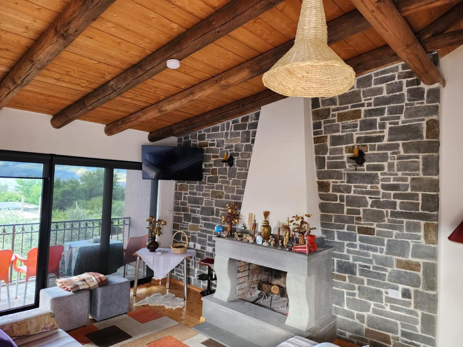 Villa Shuaipaj Gjirokastër 외부 사진